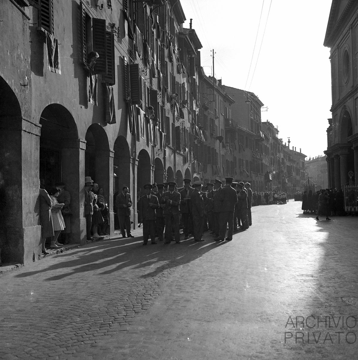 Bologna. Via Saragozza. Processione della Beata Vergine di San Luca